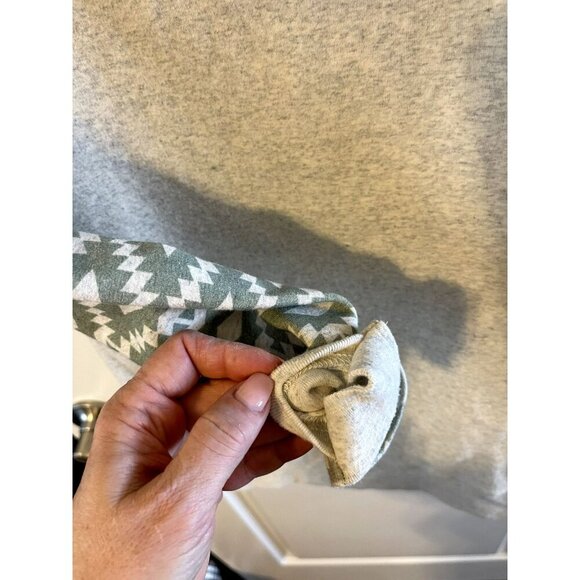 Ampersand Avenue Aztec Double Hooded Sweatshirt S Sweater Weather Green Oatmeal - Picture 6 of 9